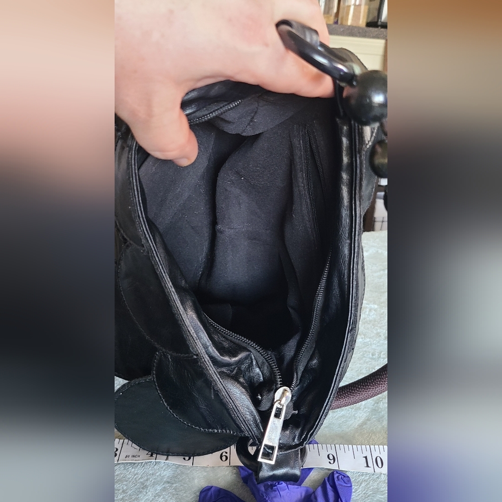 Black Leather Circle Pattern Bag - image 6